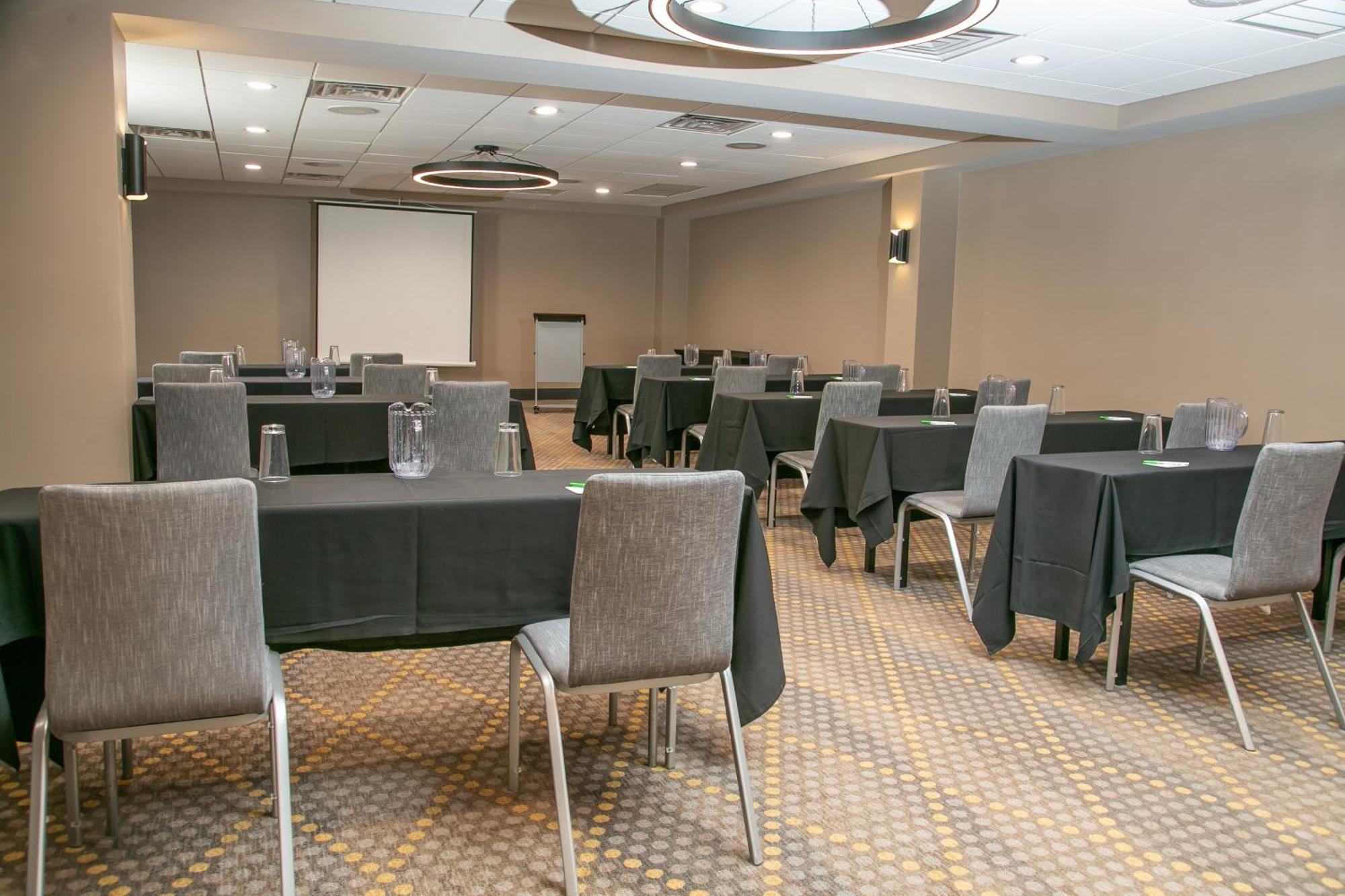 Hotel New Orleans By Ihg Metairie